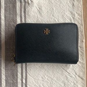 Tory Burch wallet
